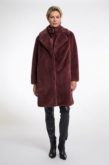 Geesje faux fur coat with detachable collar