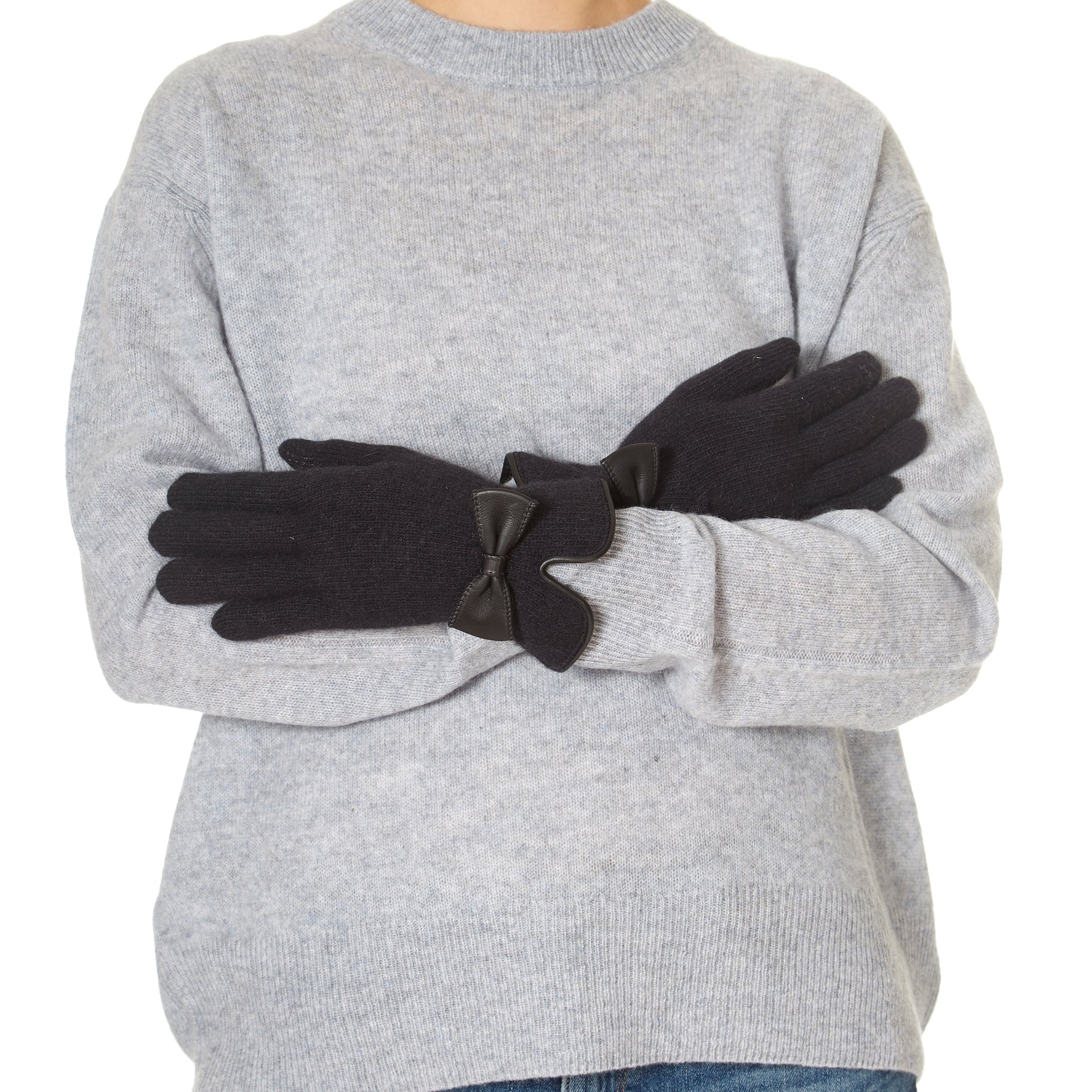 Santacana Black Bow Gloves 'Wool Blend' - Jessimara
