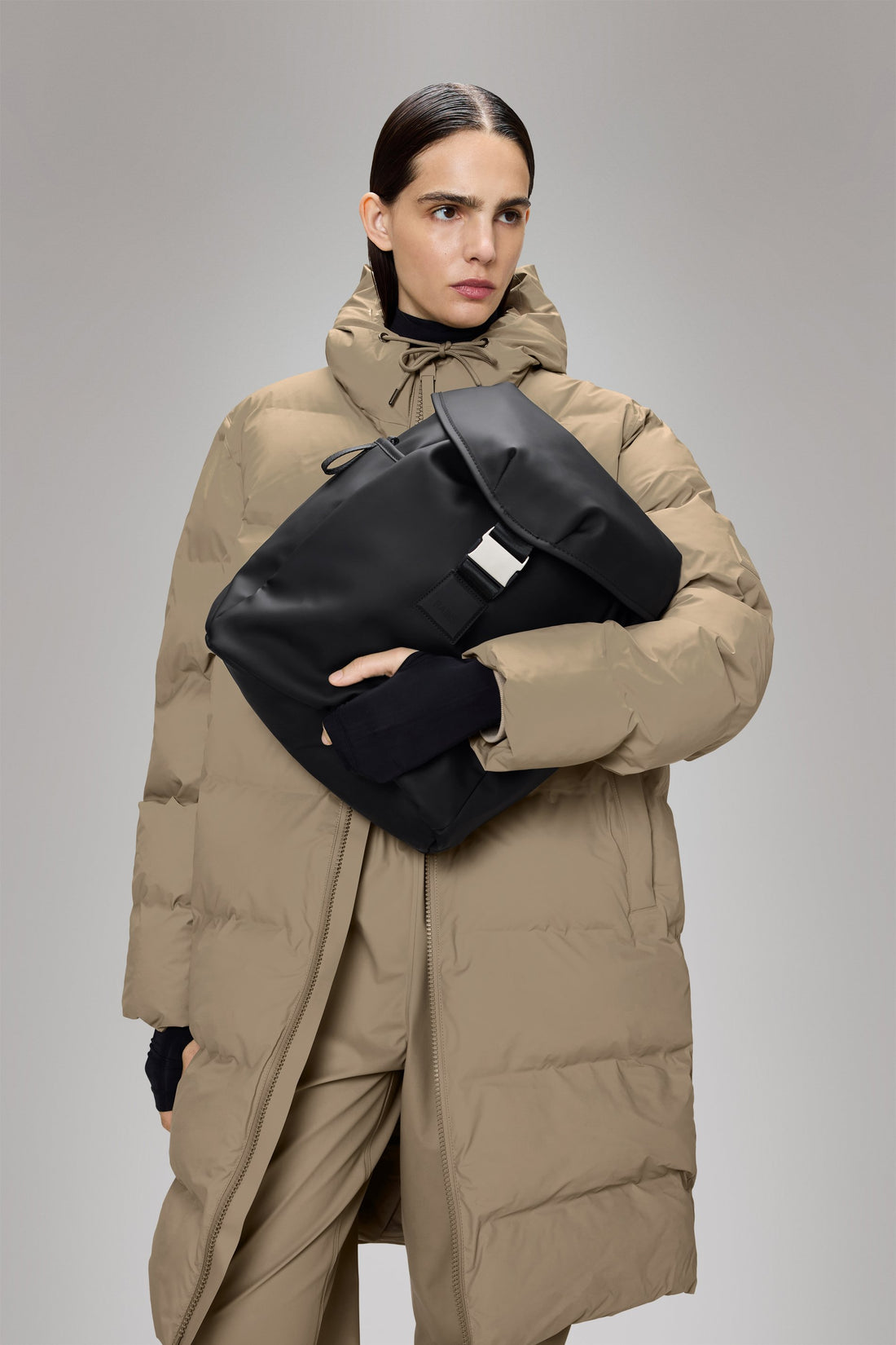 Valera Bucket Backpack Black