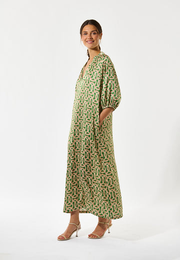 SabrinaDEA-Dress with V neckline