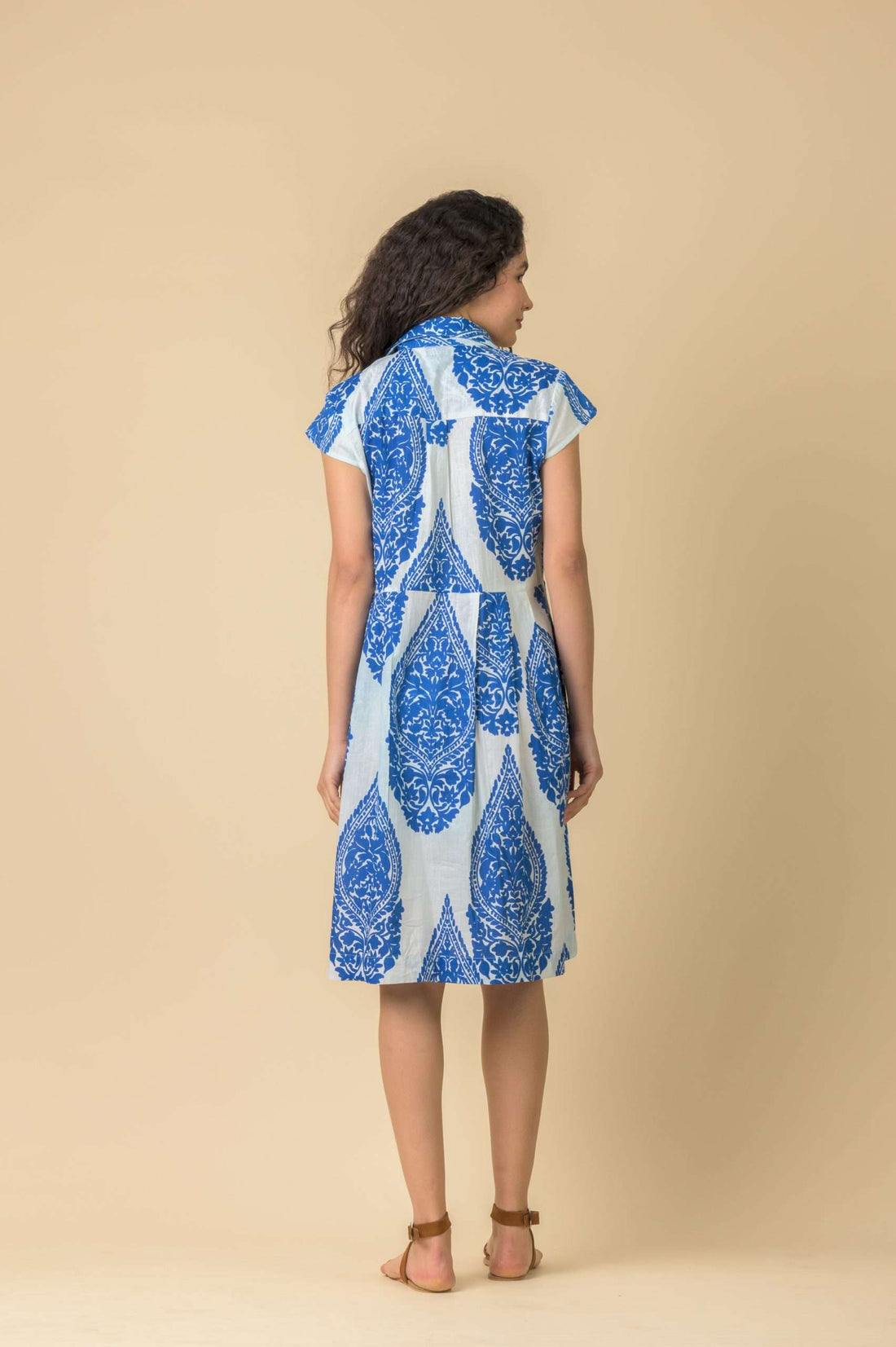 Arlington Emperor White Blue Dress