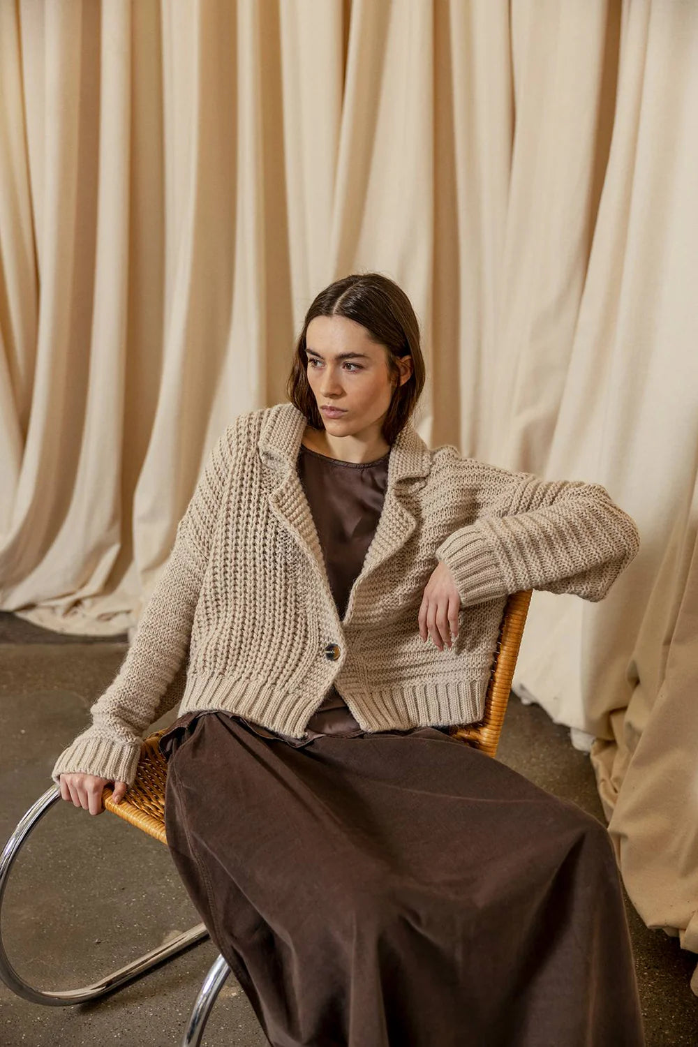 Sting Chunky Knit Sand Cardigan