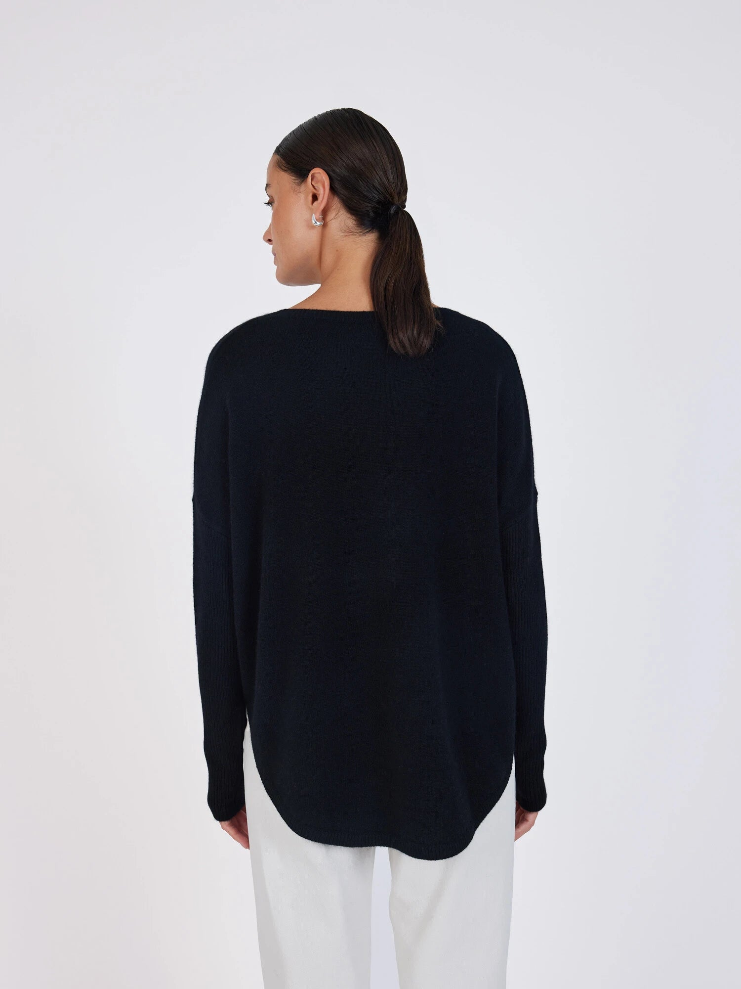 Arya Black Cashmere Round Neck Poncho Jumper