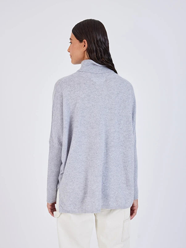 Margareth Grey Poncho Jumper