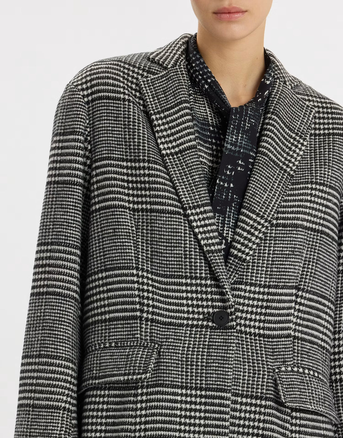 En-rapt Houndstooth Coat