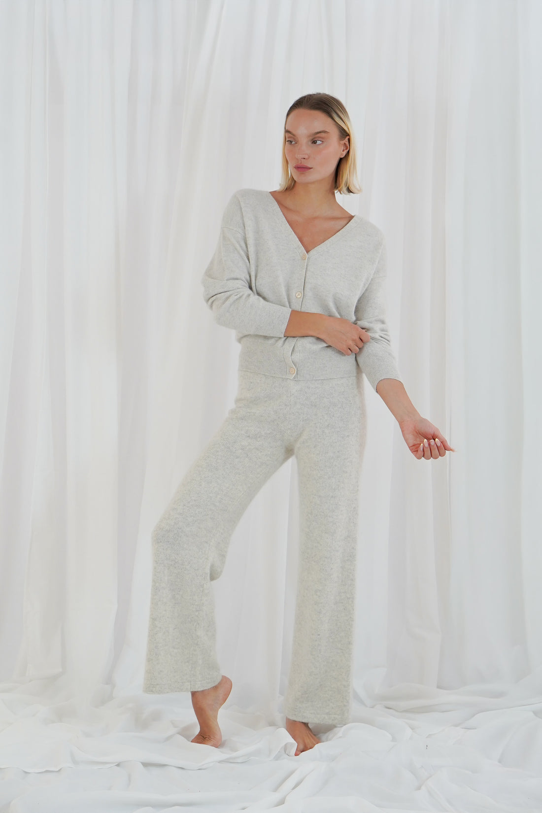 Aspen Long Sleeve V-Neck Cardigan