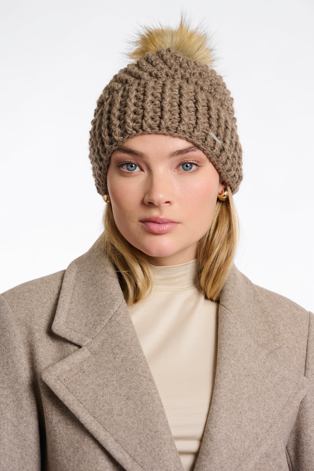 Kevina Knitted Hat with Detachable Faux Fur PomPom
