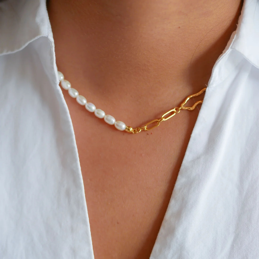 'Isla' Half Half Pearl 18K Gold-plated Necklace