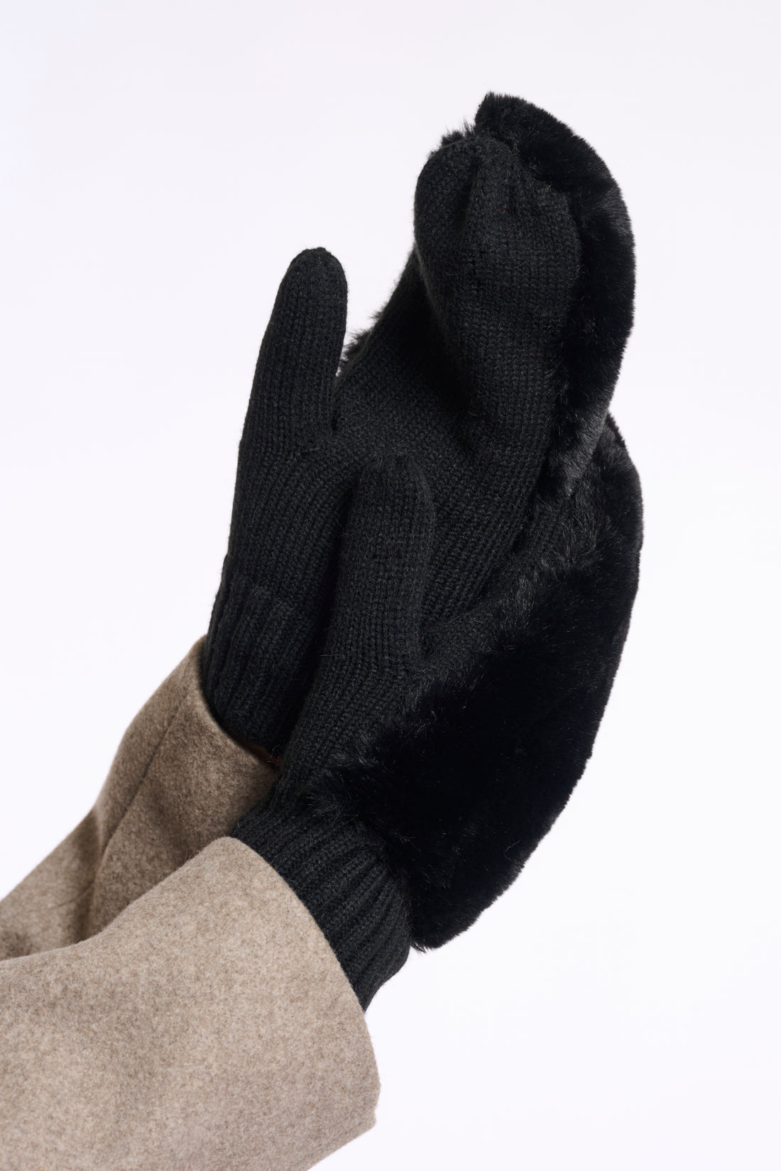 Oxo faux fur gloves