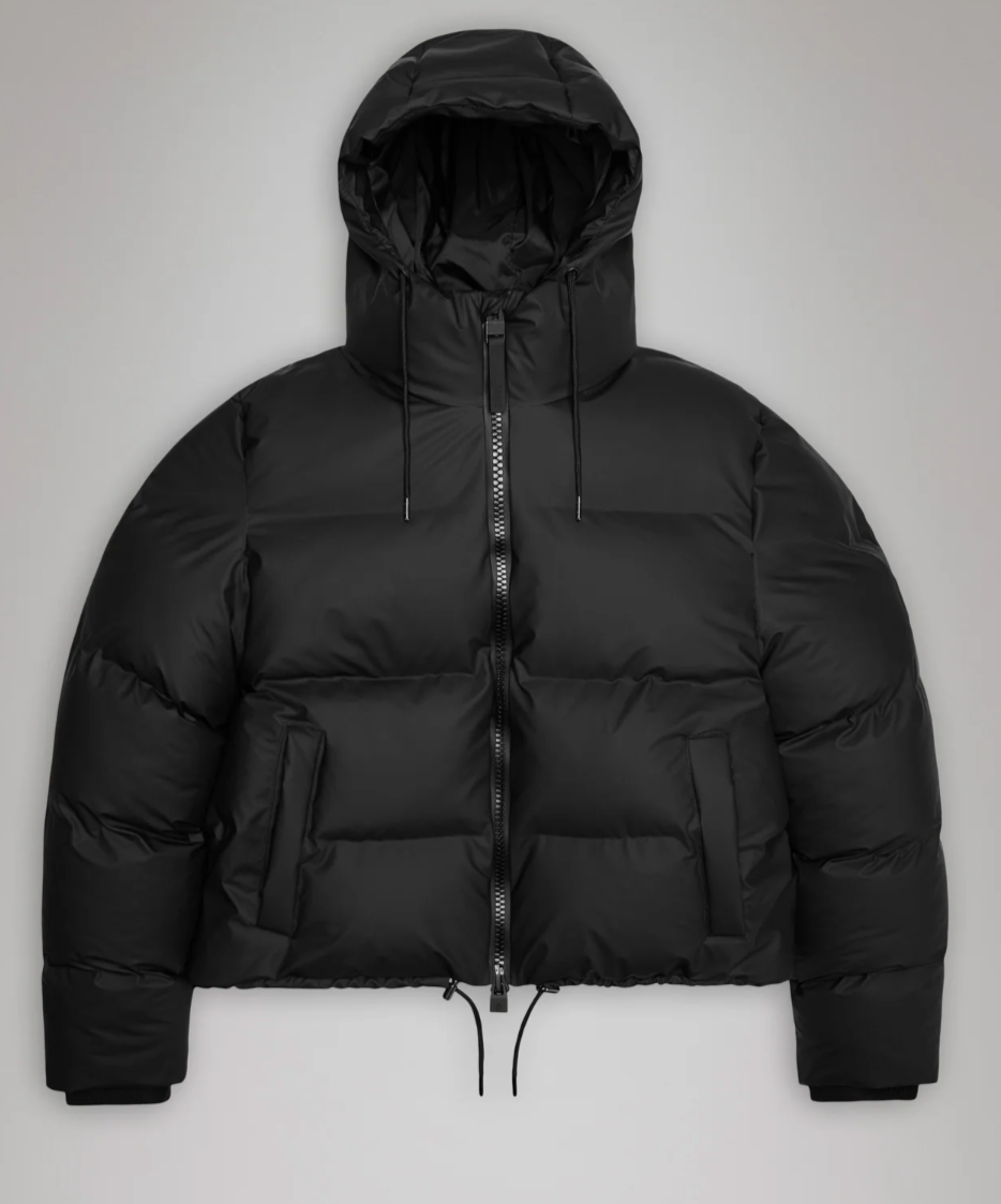 Alta Short Puffer Jacket in Black