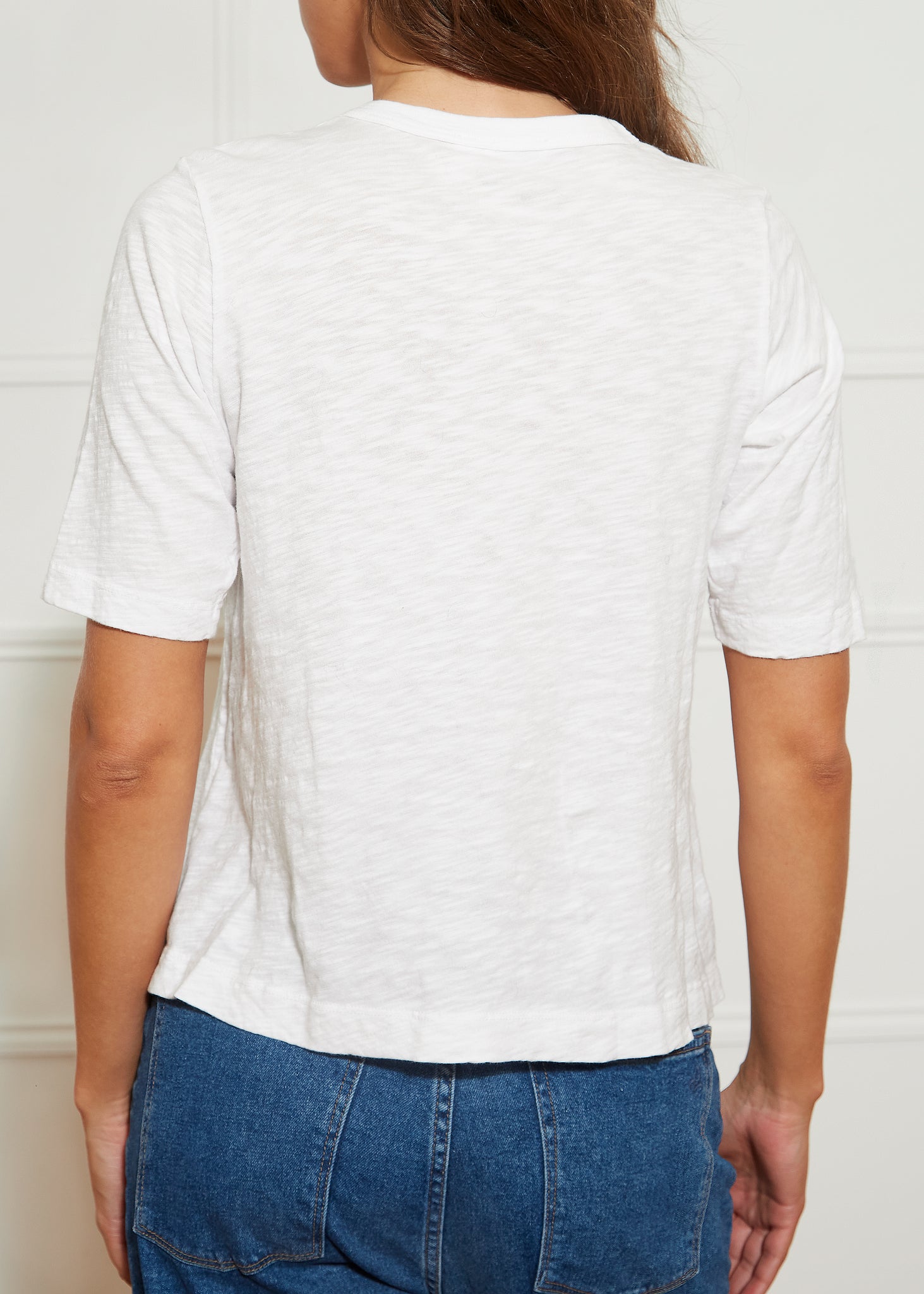 Shrunken White Round Neck Short Sleeve T Shirt