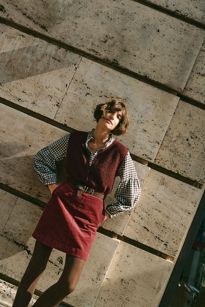 Pimira Tawny Port Knited Waistcoat