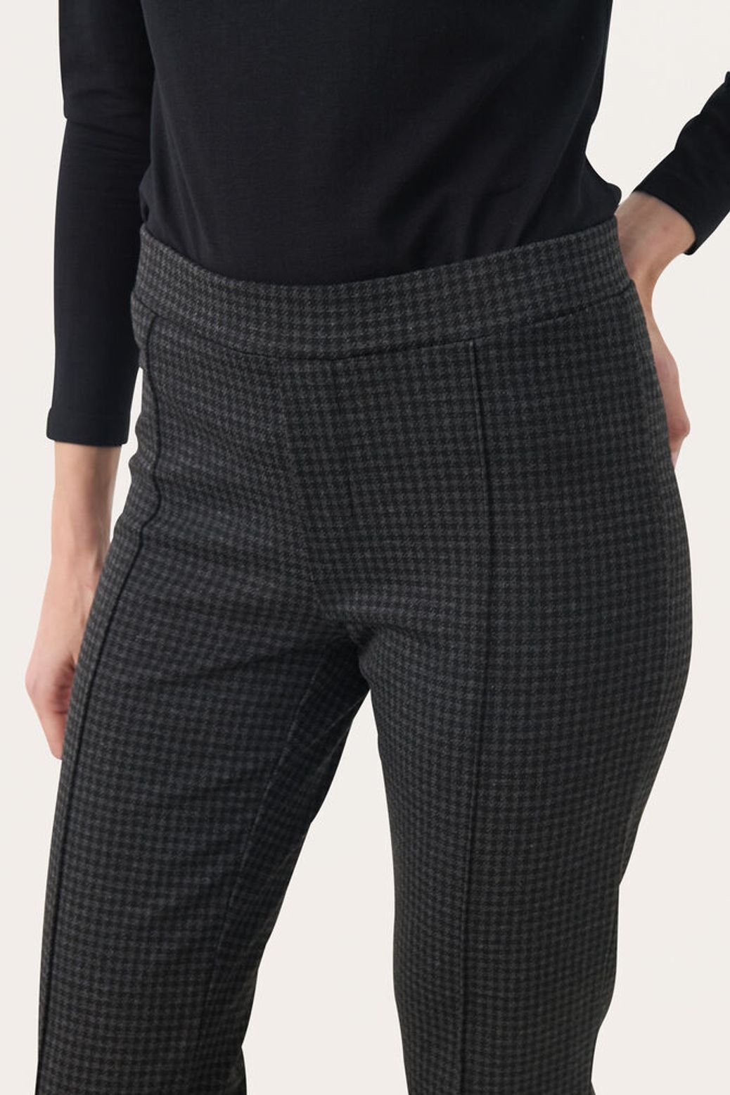 Pontas Dark Grey Check Trousers