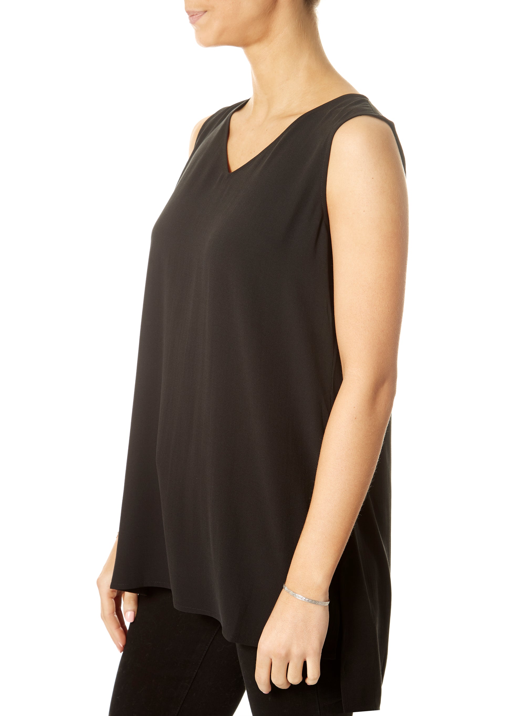 V-Neck Long Shell Black Top - Jessimara