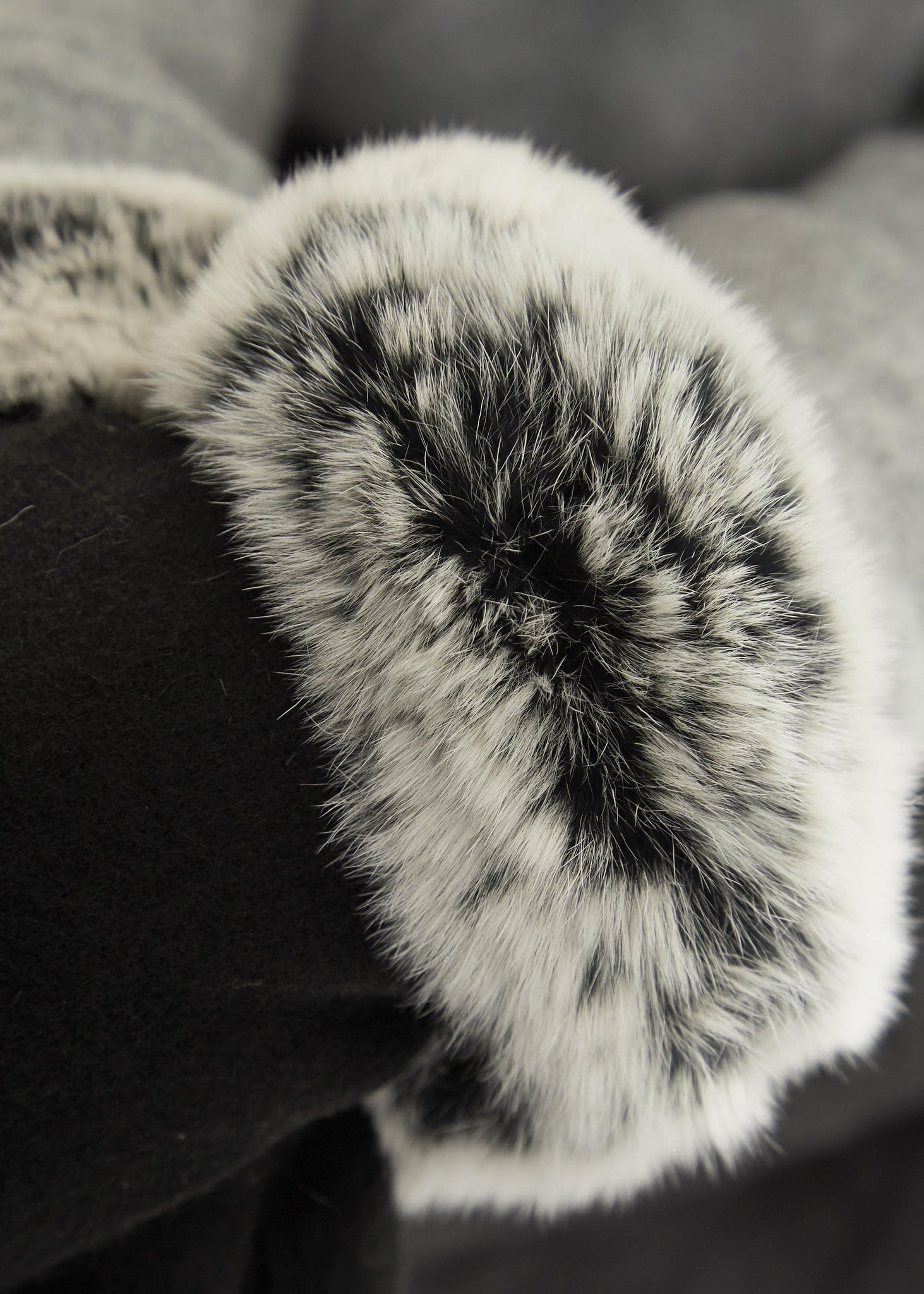 Black Gloves With Black Snowtop Rex Rabbit Fur Trim - Jessimara