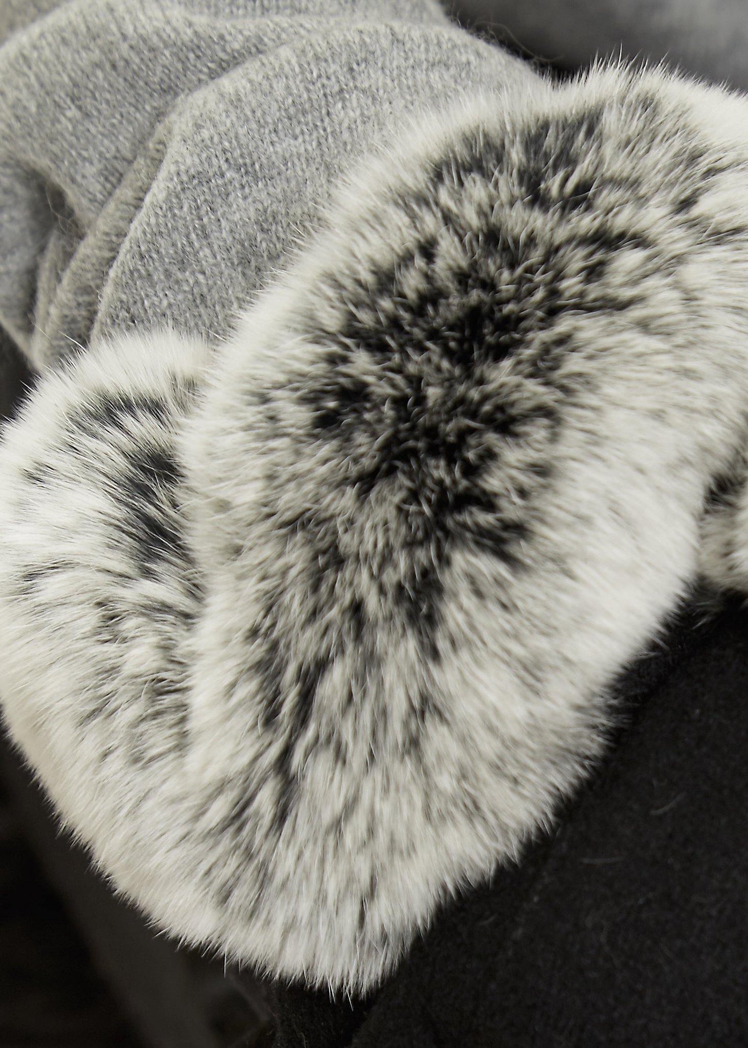 Black Gloves With V Shape Black Snowtop Rex Rabbit Fur Trim - Jessimara