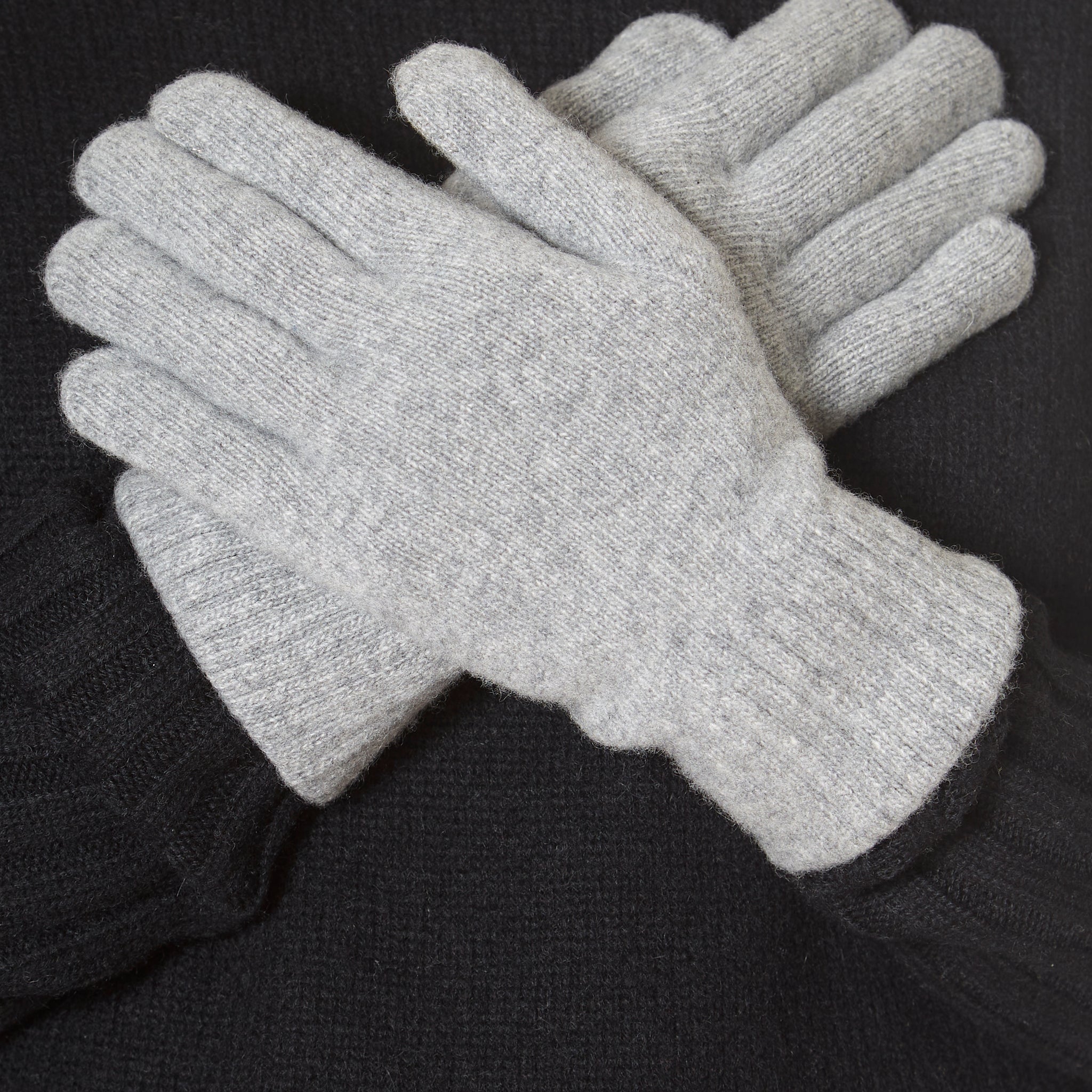 Santacana Men Light Grey Gloves 'Cashmere Blend' - Jessimara