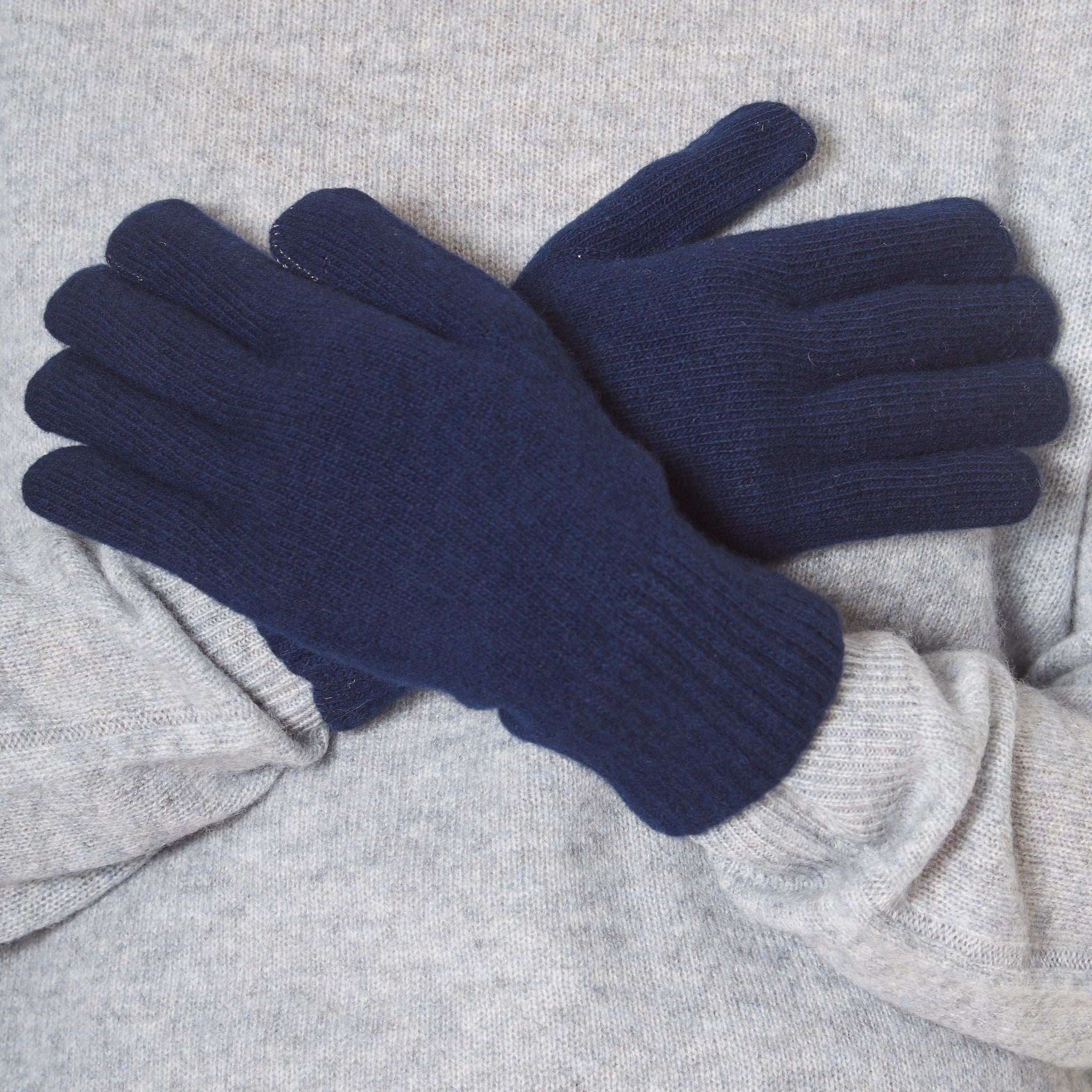 Santacana Men Navy Gloves 'Cashmere Blend' - Jessimara