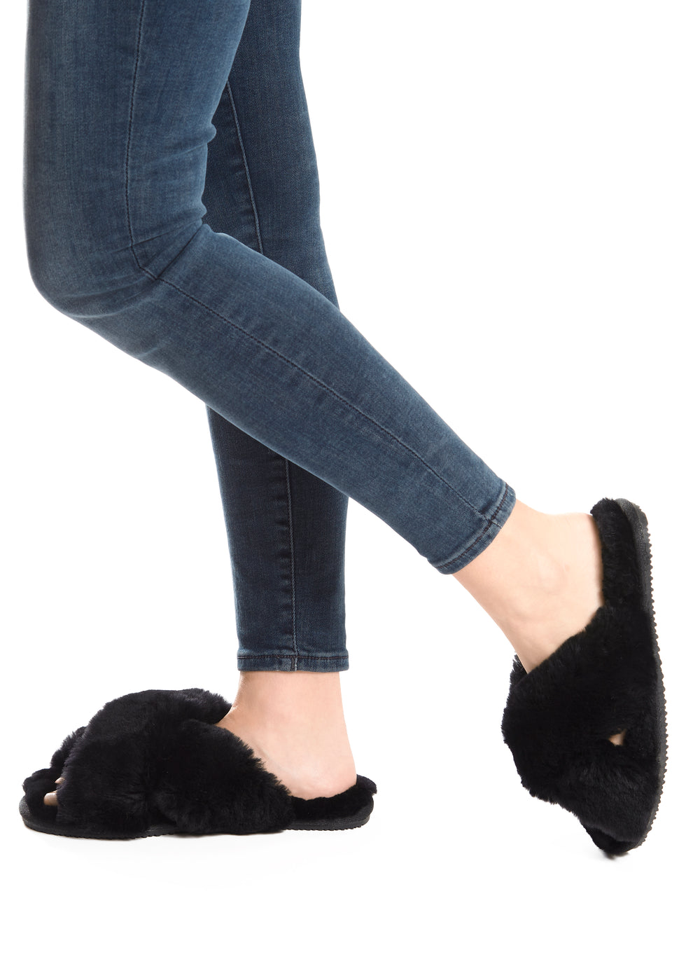 CC 26s Slippers Black Fabric Sheepskin 648230