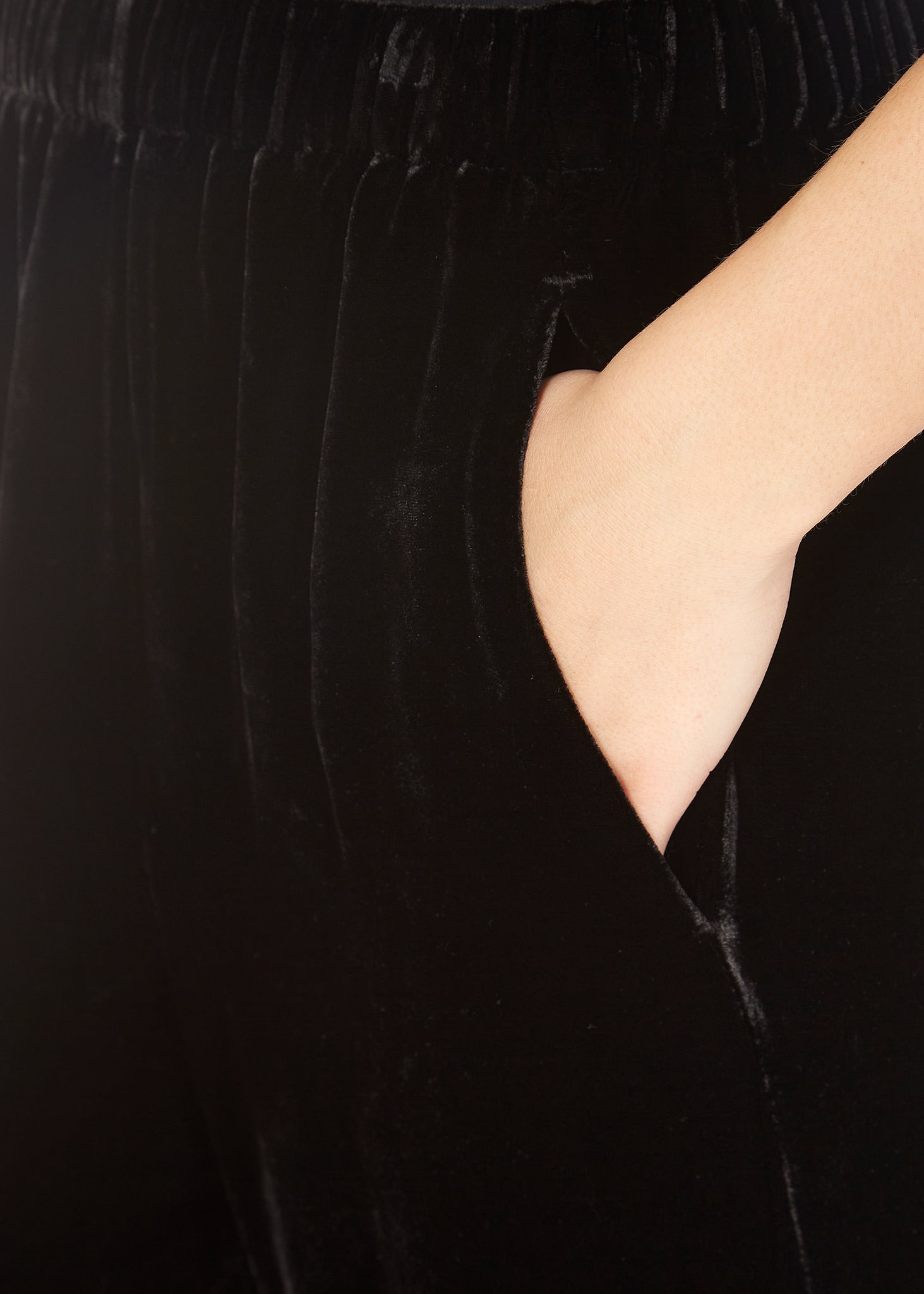 'Dennie' Black Silk Velvet Trousers - Jessimara